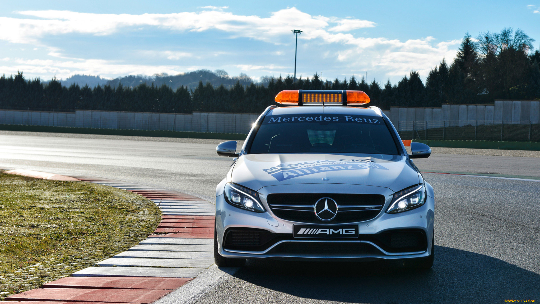 mercedes-benz amg c63 s-estate f1 medical car 2015, , mercedes-benz, 2015, car, medical, amg, c63, s-estate, f1